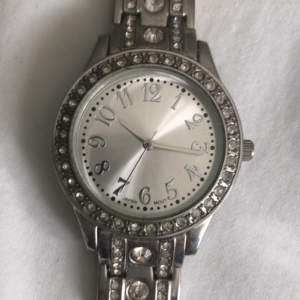 Silver watch - Picture 3 of 5